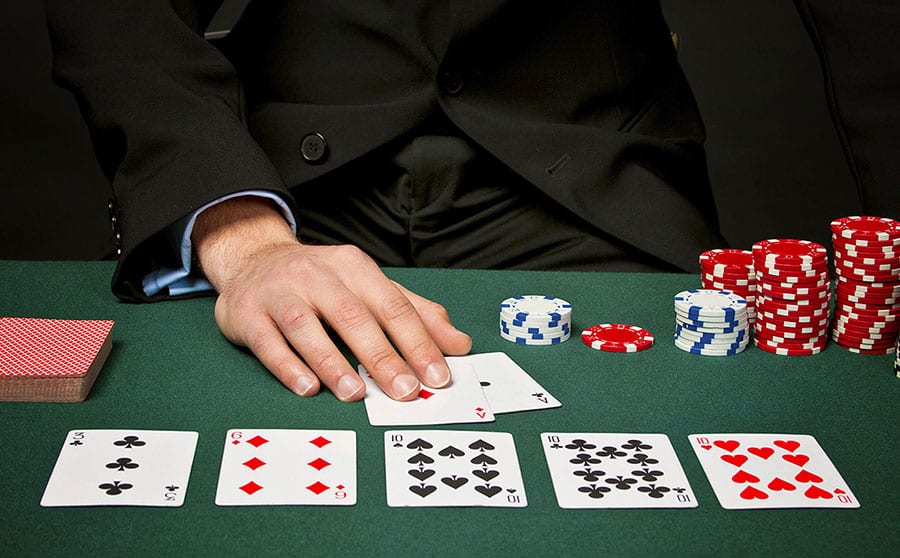 Muôn dạng Poker: Texas Hold ‘em và biến thể Side Bet City