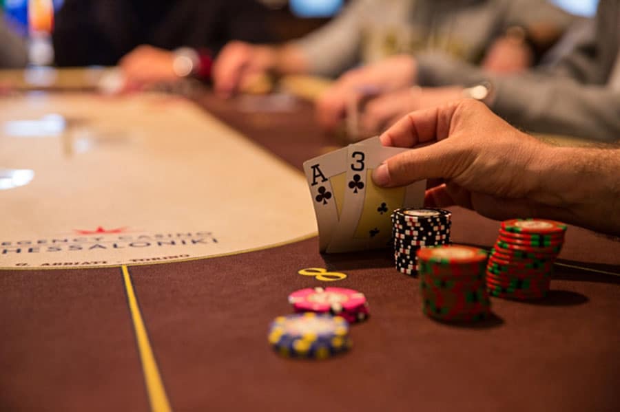 Các quy tắc Blackjack “độc lạ” từ những chuyên gia cá cược tốt nhất