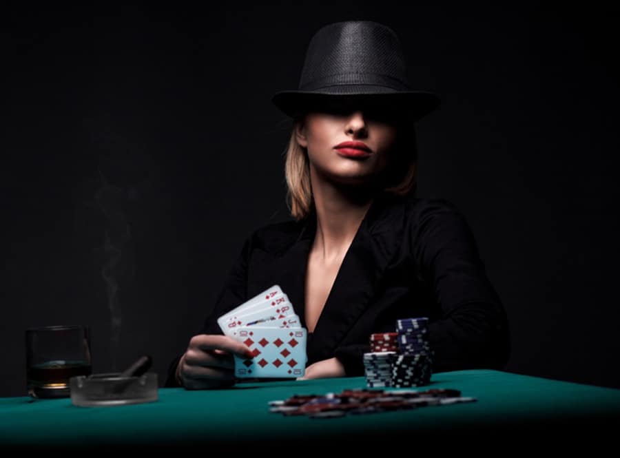 Hướng dẫn một số cách chơi của tựa game Poker?