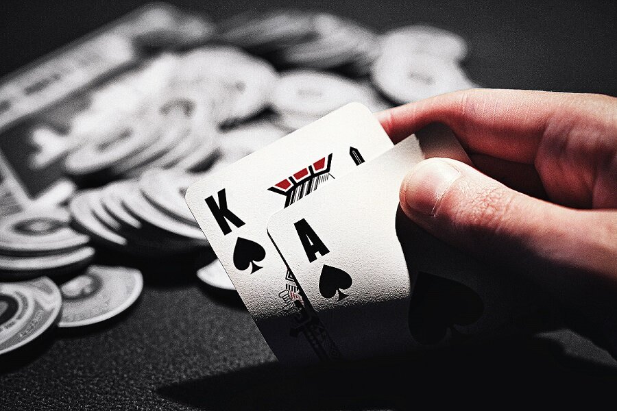 Cách chơi game Poker đỉnh cao luôn thắng