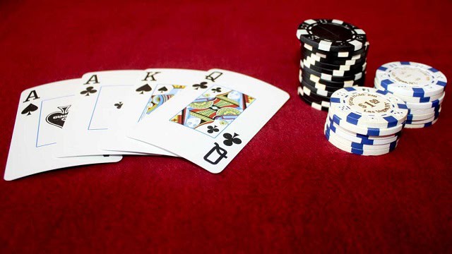 Cac quy tac giup duy tri tien cuoc trong Poker online